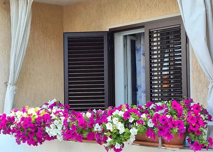 Lidija Apartman Krk Town