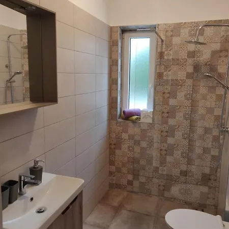 公寓 Lidija 克尔克