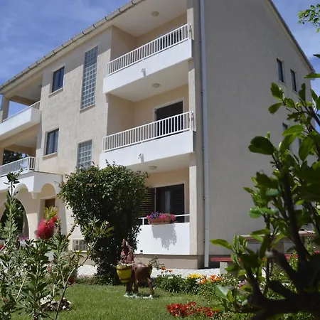 Apartment Lidija Krk Town