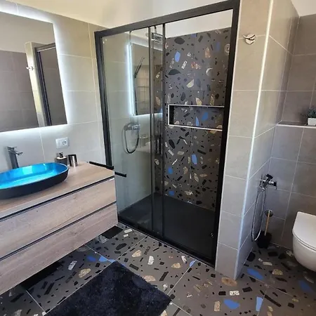 公寓 Lidija 克尔克