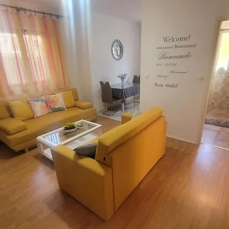 Apartment Lidija Krk Town